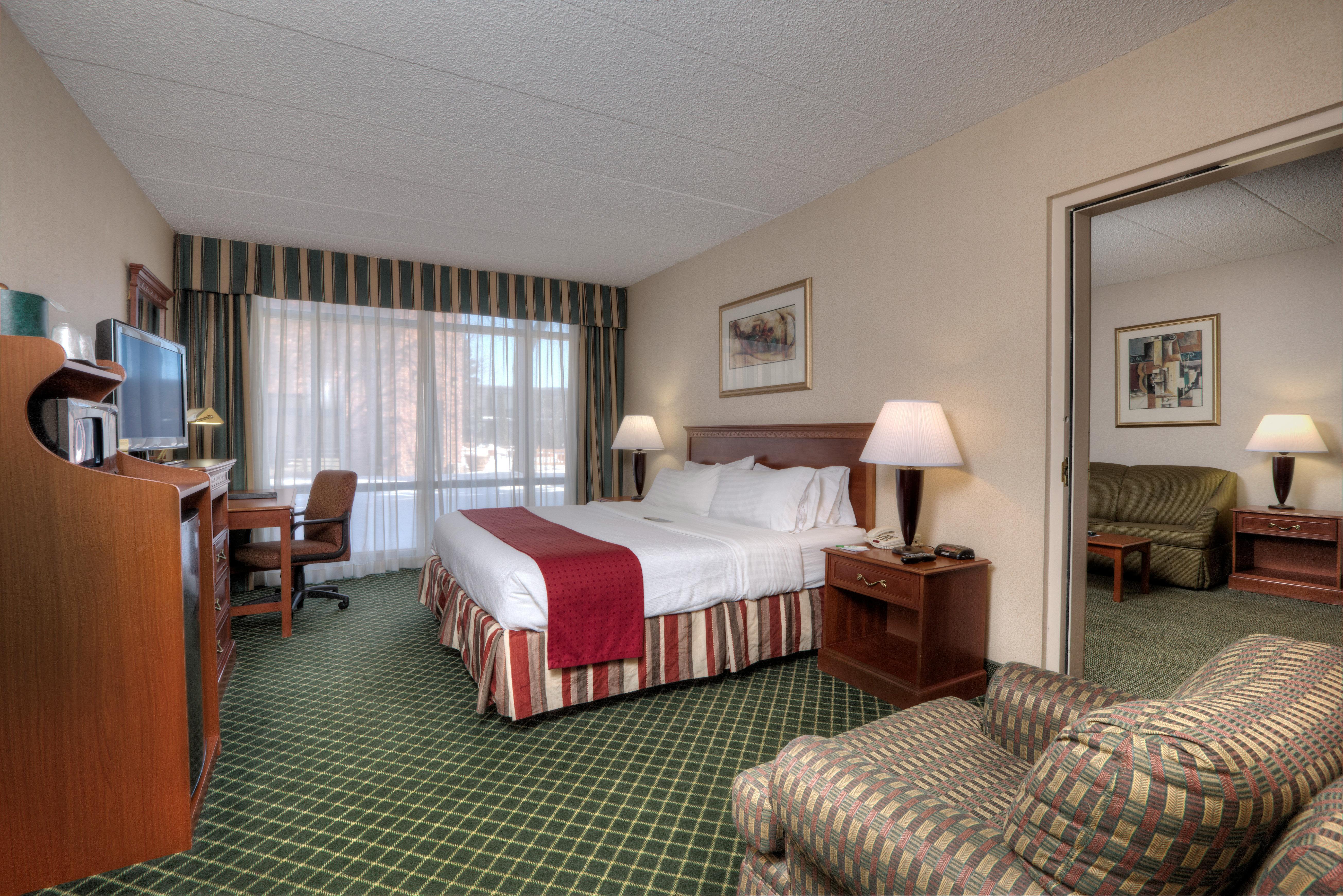 Hotel Wyndham Garden Southgate Extérieur photo